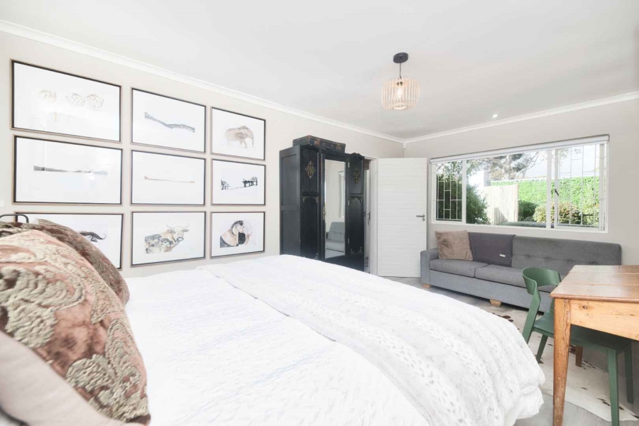 6 Bedroom Property for Sale in Northcliff Western Cape